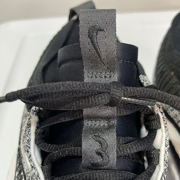 NIKE Men's Basketball Shoes Size 10 Cosmic Unity 3 Style# DV2757-002 Court Sport - Picture 5 of 16